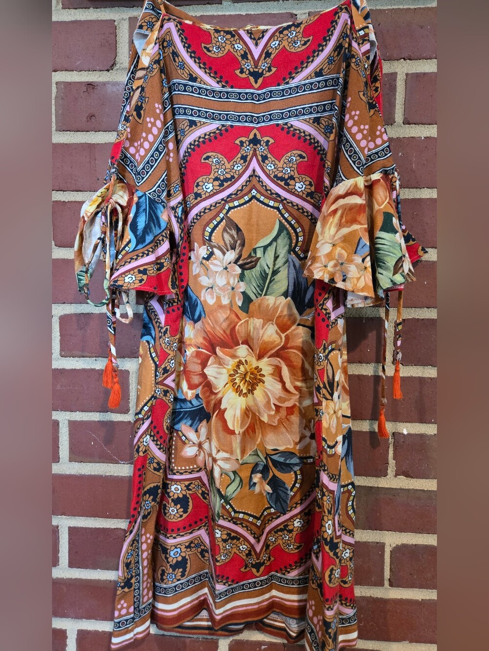 FARM Rio Red & Gold Floral Cold-Shoulder Mini Dress - Picture 2 of 10